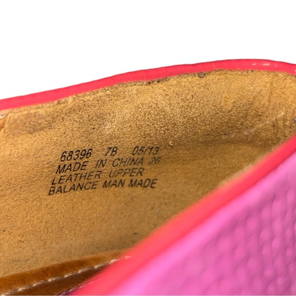 Clarks Artisan Tige De Cuir Loafers Suede Flats Circa 2013 Pink Excellent Size 7 - Picture 8 of 8
